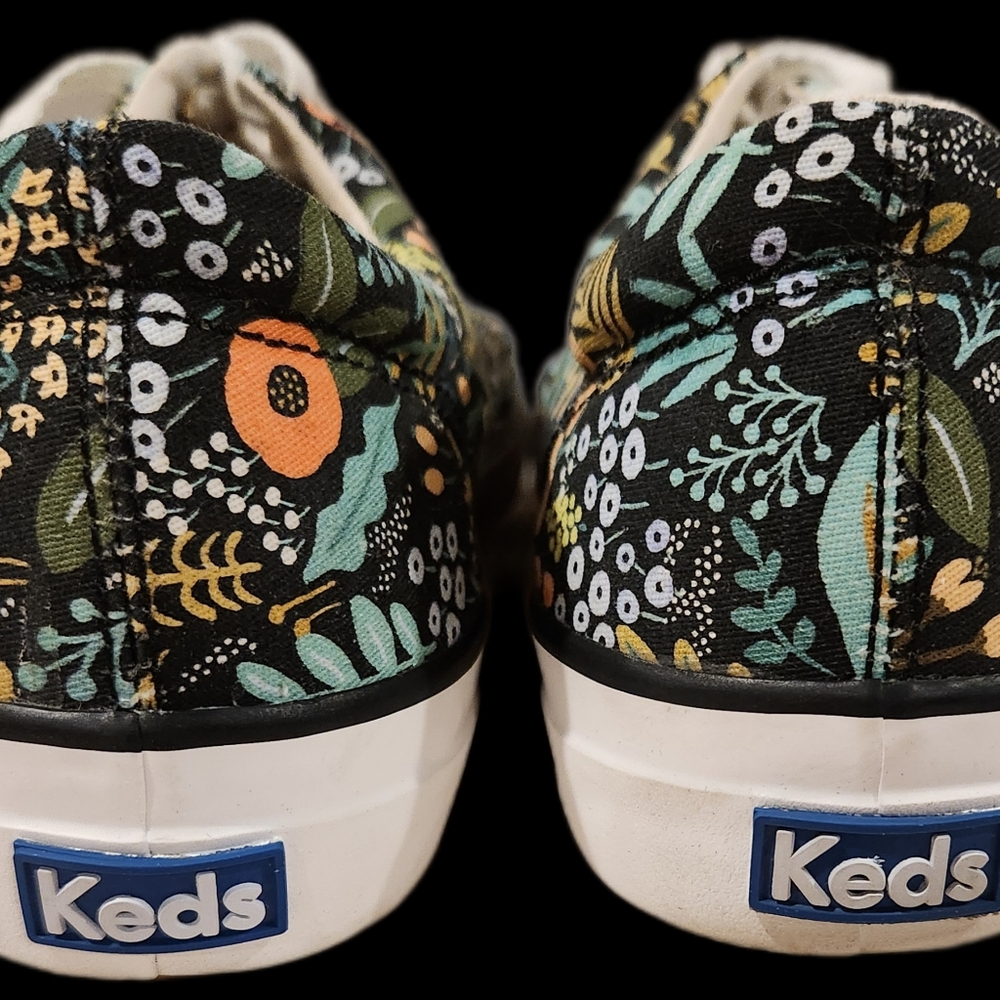Rifle Floral Canvas Lace-Up Sneakers - Black with Multicolor Floral Print - Picture 2 of 6